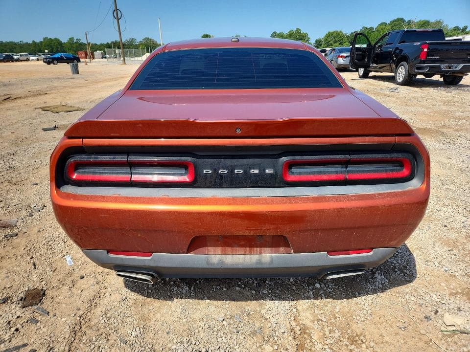 2021 DODGE CHALLENGER SXT 6
