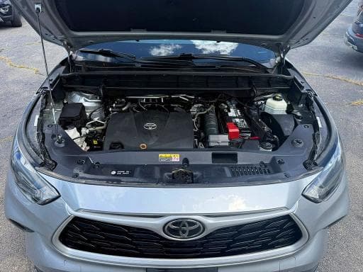 2020 TOYOTA HIGHLANDER XLE 10