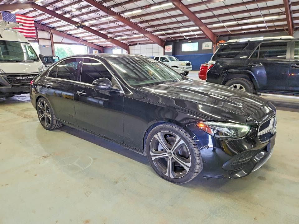 2022 MERCEDES-BENZ C 300 4