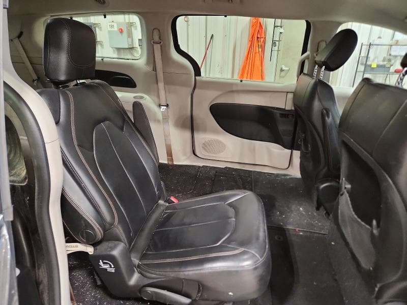 2017 CHRYSLER PACIFICA TOURING L 11