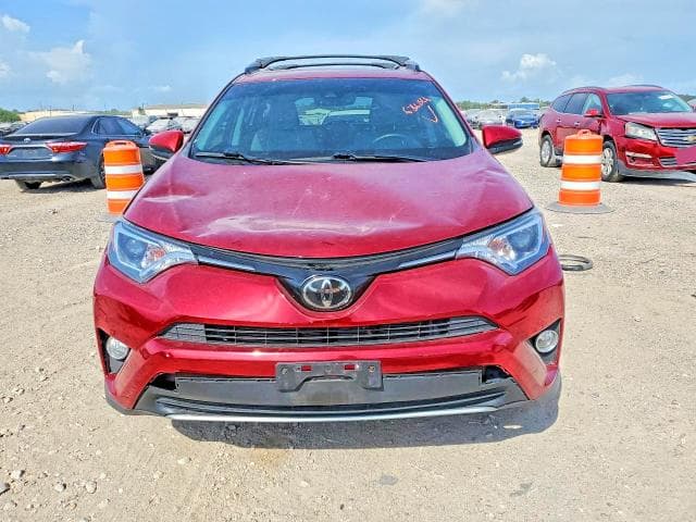 2018 TOYOTA RAV4 XLE 5