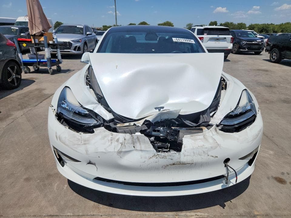 2018 TESLA MDL Y 4D STD 5