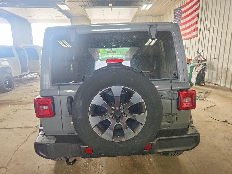 2018 JEEP WRANGLER UNLIMITED SAHARA 6