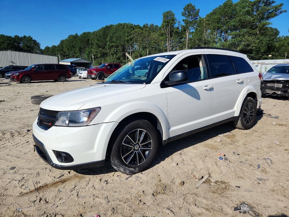 2019 DODGE JOURNEY SE - 1
