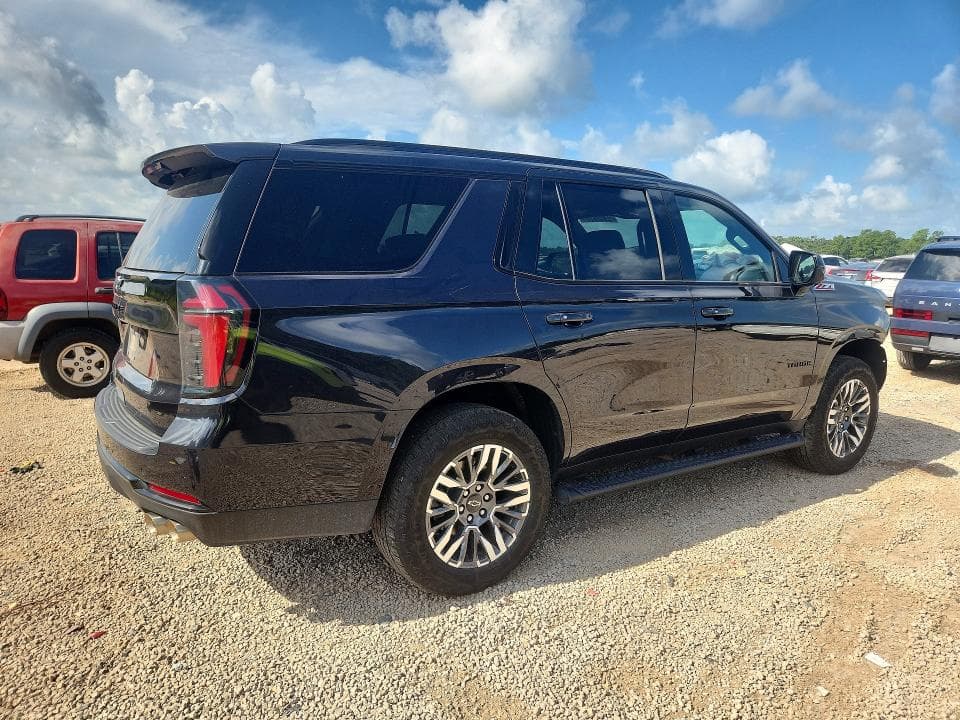 2025 CHEVROLET TAHOE K1500 Z71 3