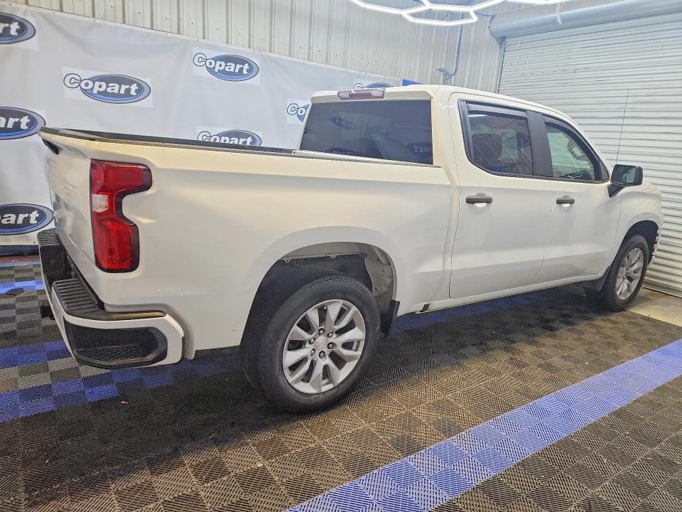 2021 CHEVROLET SILVERADO K1500 CUSTOM 3
