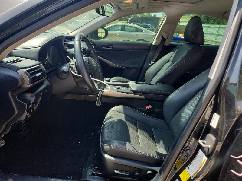 2019 LEXUS IS 300 7