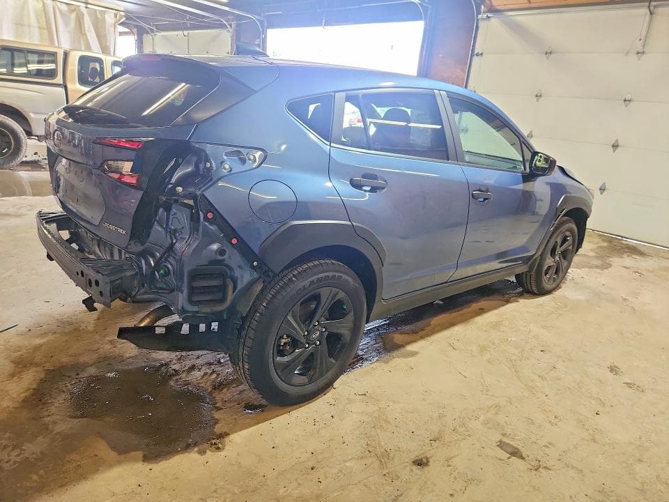 2024 SUBARU CROSSTREK 3