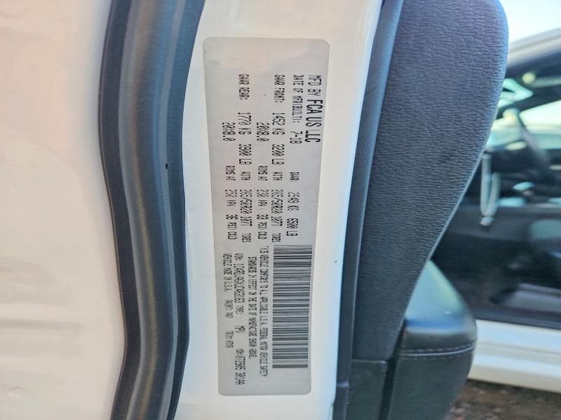 2018 DODGE DURANGO SXT 13
