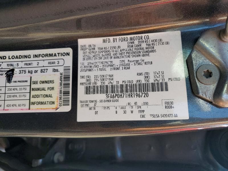 2017 FORD FUSION SE 12