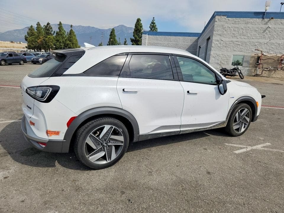 2020 HYUNDAI NEXO LIMITED 3