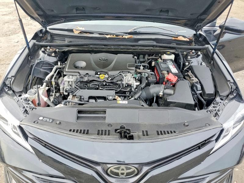 2018 TOYOTA CAMRY LE 11