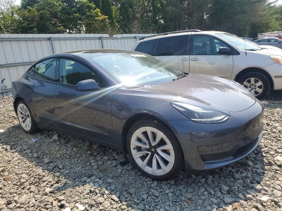 2023 TESLA MODEL 3 4