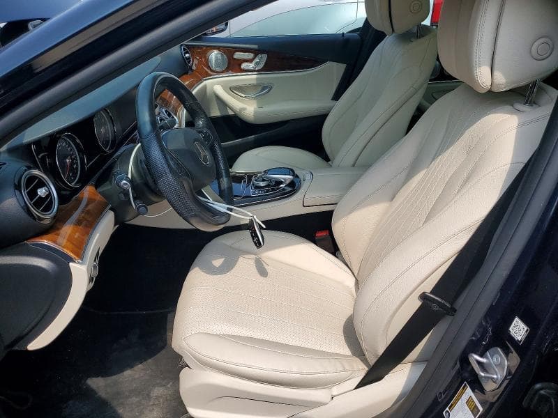 2017 MERCEDES-BENZ E 300 4MATIC 7