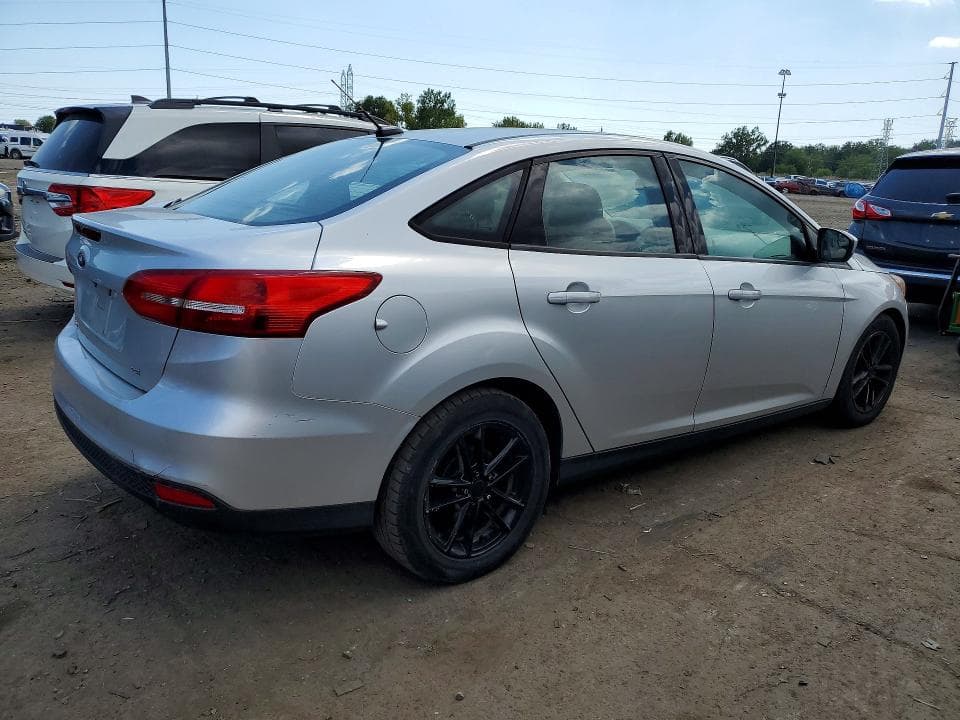 2018 FORD FOCUS SE 3