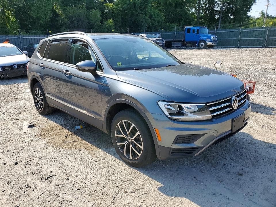 2021 VOLKSWAGEN TIGUAN SE 4