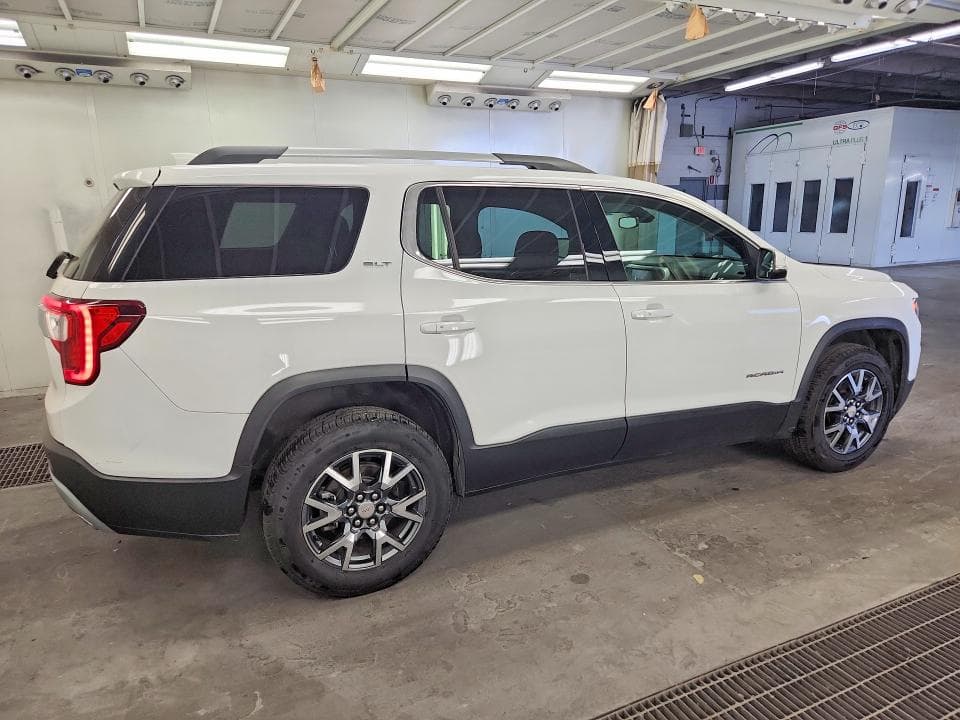 2023 GMC ACADIA SLT 3