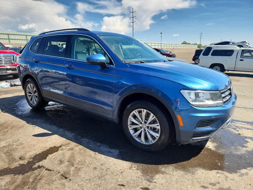 2019 VOLKSWAGEN TIGUAN SE 4