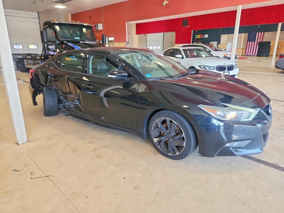 2018 NISSAN MAXIMA 3.5 SV 4