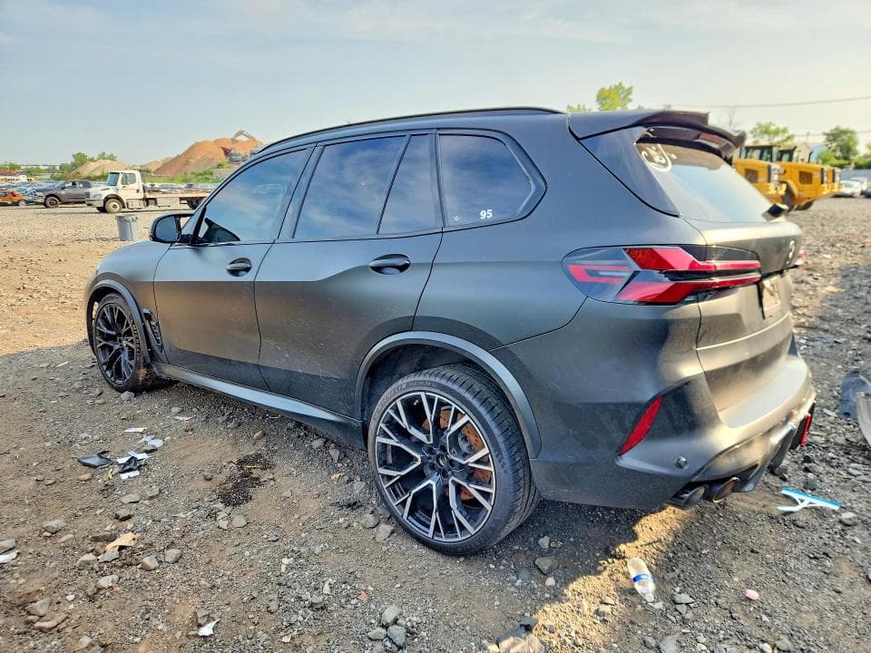2024 BMW X5 M COMPETITION 2