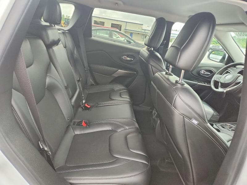 2019 JEEP CHEROKEE LATITUDE PLUS 10