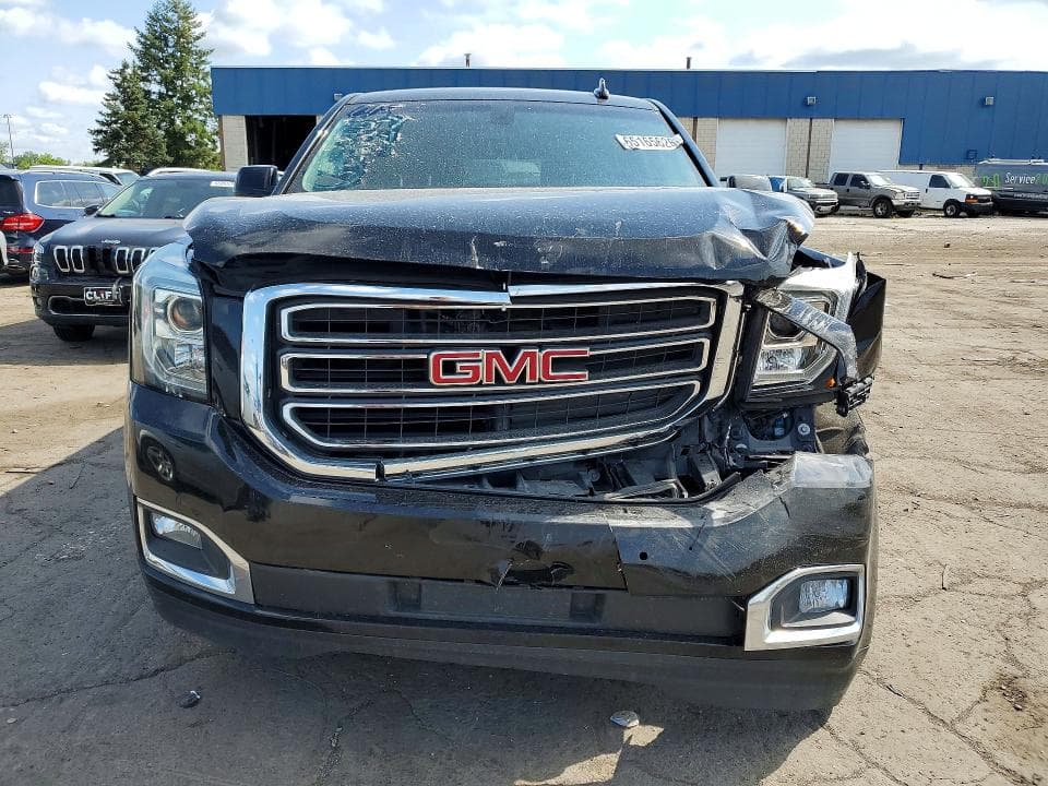 2019 GMC YUKON SLE 5