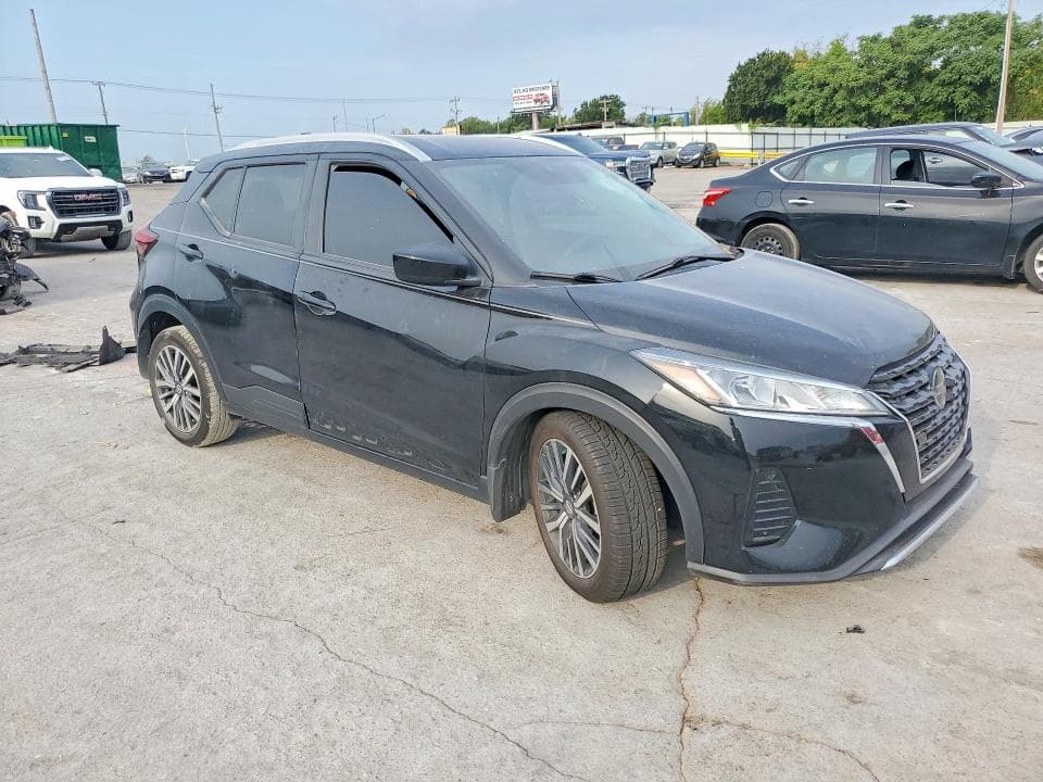 2021 NISSAN KICKS SV 4