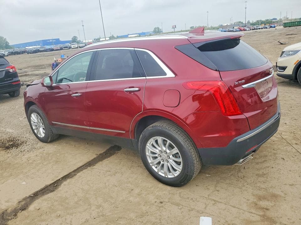 2017 CADILLAC XT5 2