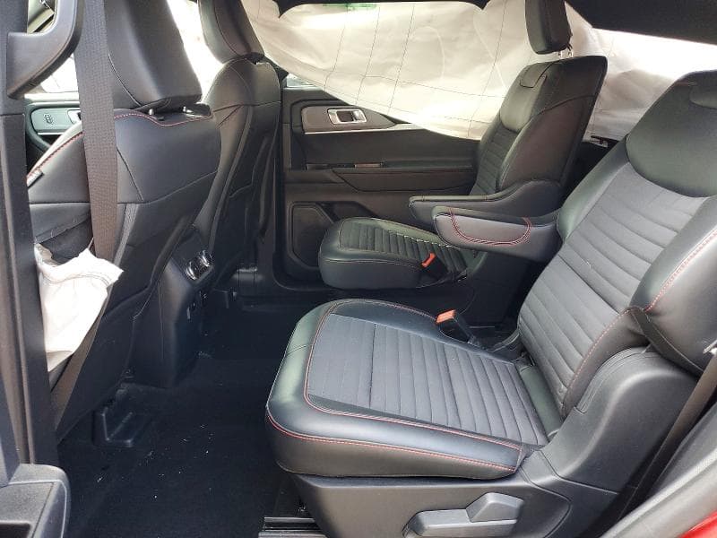 2025 FORD EXPLORER ST-LINE 11