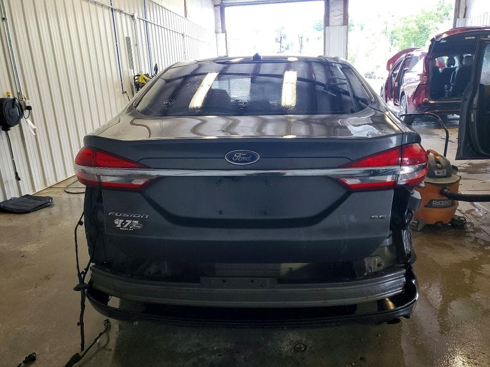 2017 FORD FUSION SE 6