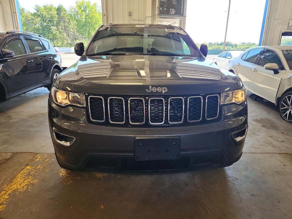 2018 JEEP GRAND CHEROKEE LAREDO 5