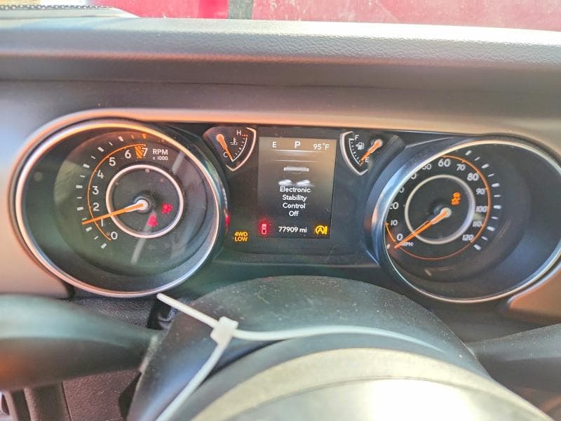 2021 JEEP GLADIATOR SPORT 9