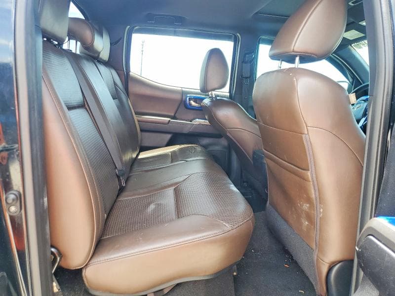 2019 TOYOTA TACOMA LIMITED 10