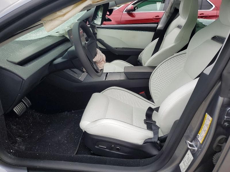 2025 TESLA MODEL 3 7