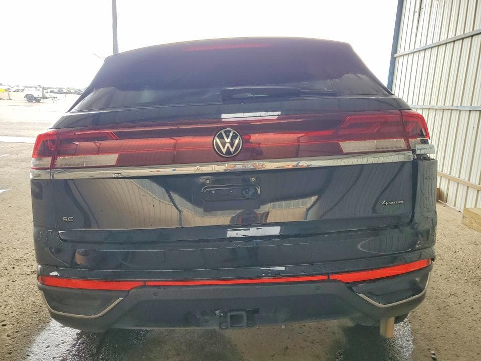 2026 VOLKSWAGEN ATLAS CROSS SPORT SE 6