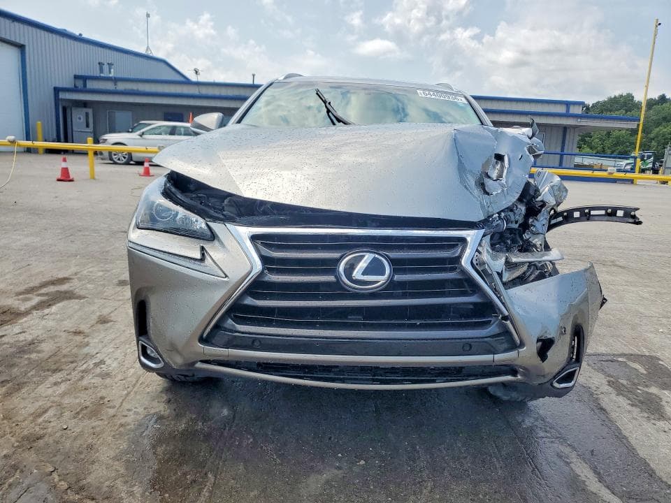 2017 LEXUS NX 200T BASE 5