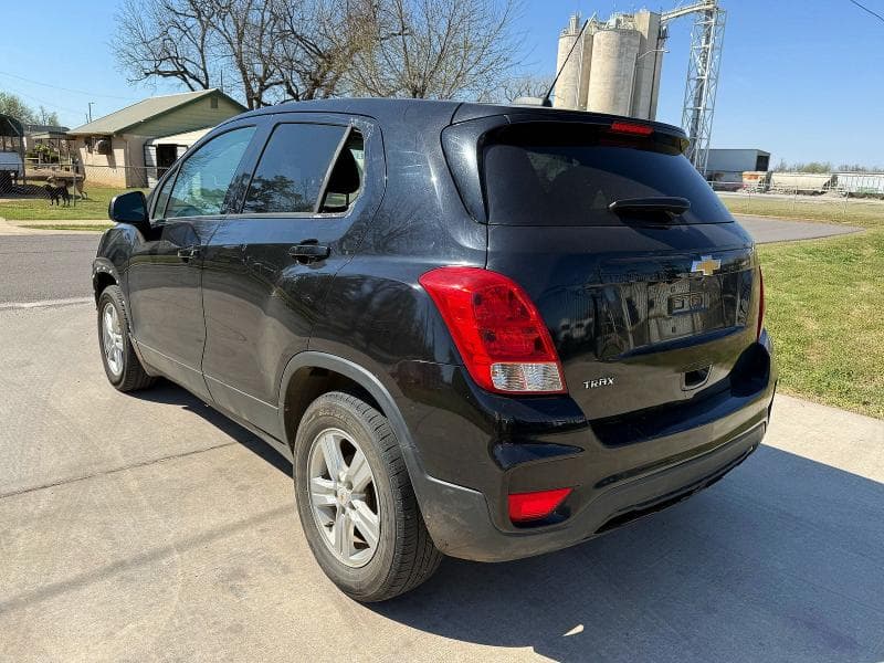 2020 CHEVROLET TRAX LS 3
