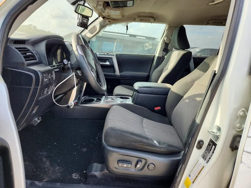 2023 TOYOTA 4RUNNER SR5 7