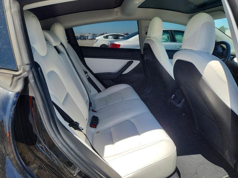 2018 TESLA MODEL 3 10