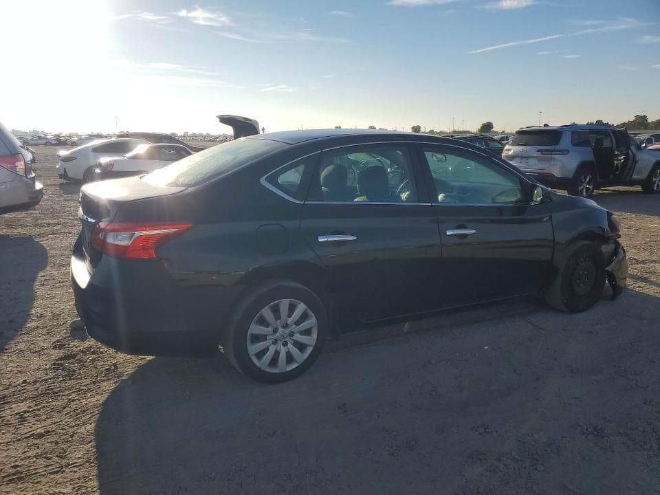 2018 NISSAN SENTRA S 3