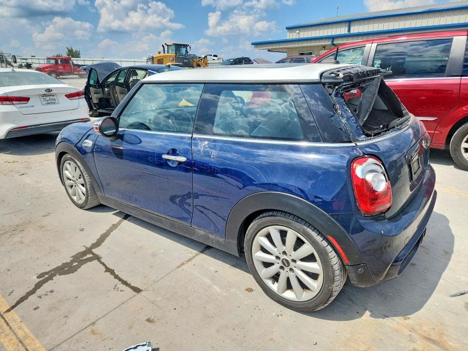 2018 MINI COOPER S 2