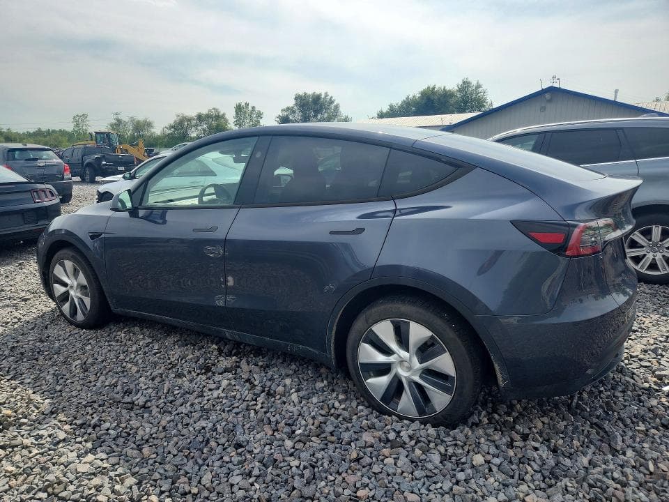 2023 TESLA MODEL Y 2