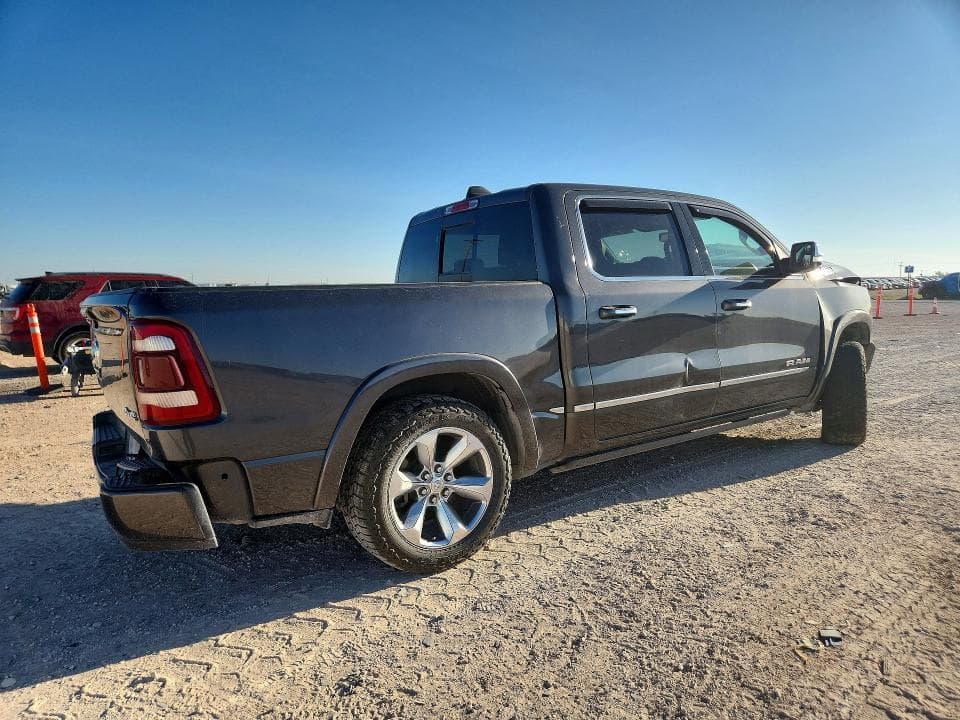 2020 RAM 1500 LIMITED 3