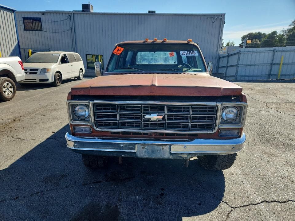 1978 CHEVROLET SUBRBAN 5