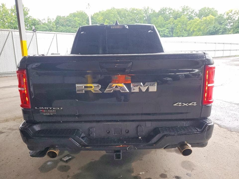 2025 RAM 1500 LIMITED 6