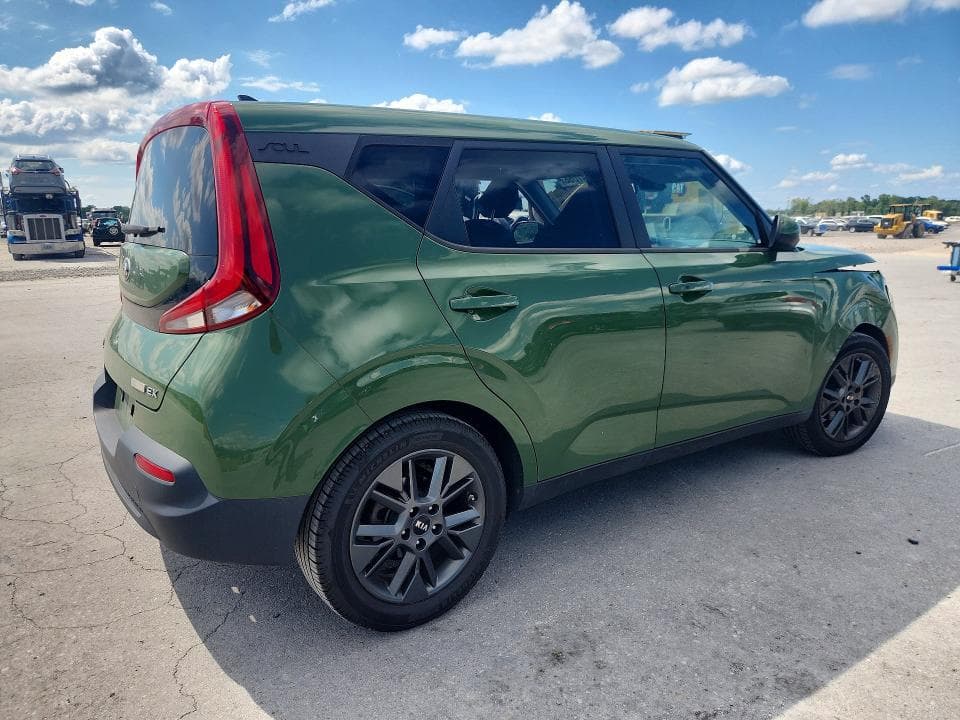 2021 KIA SOUL EX 3