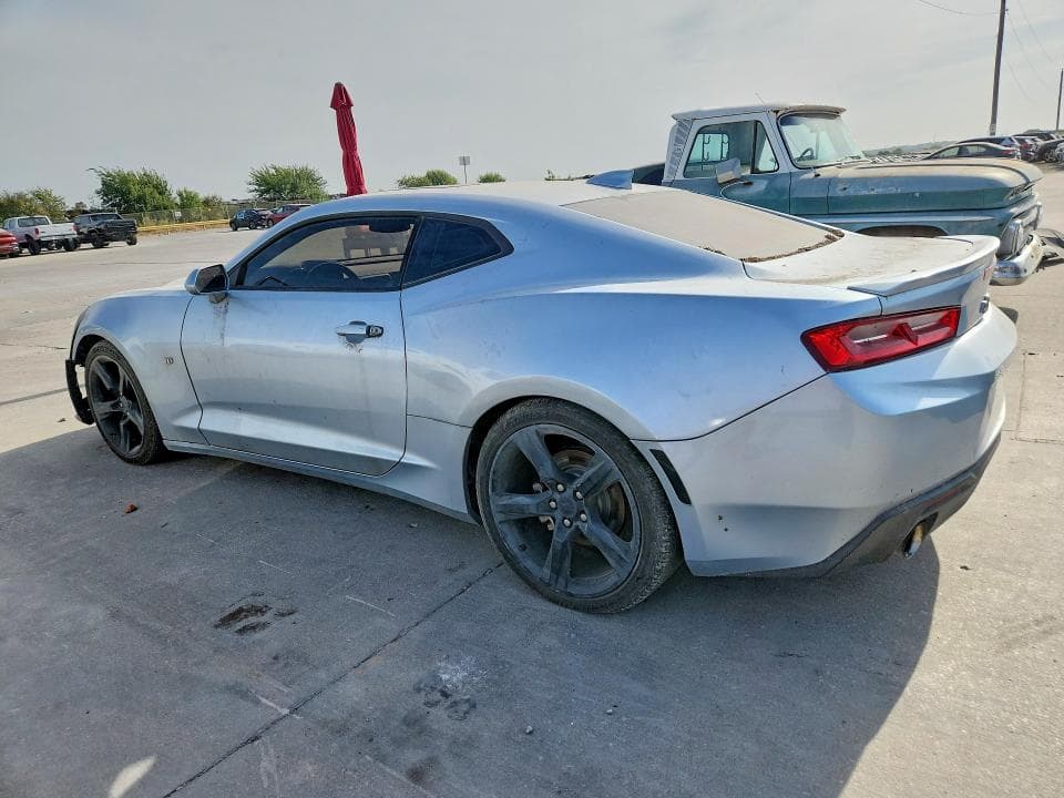 2018 CHEVROLET CAMARO LT 2