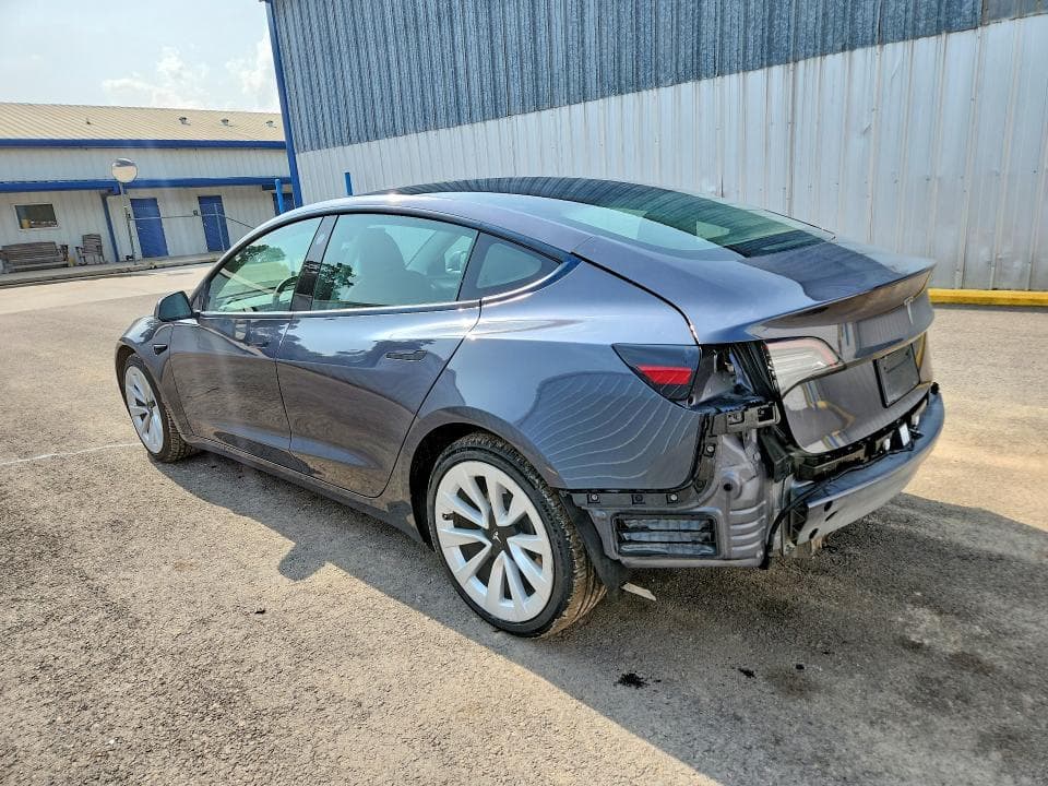 2023 TESLA MODEL 3 2
