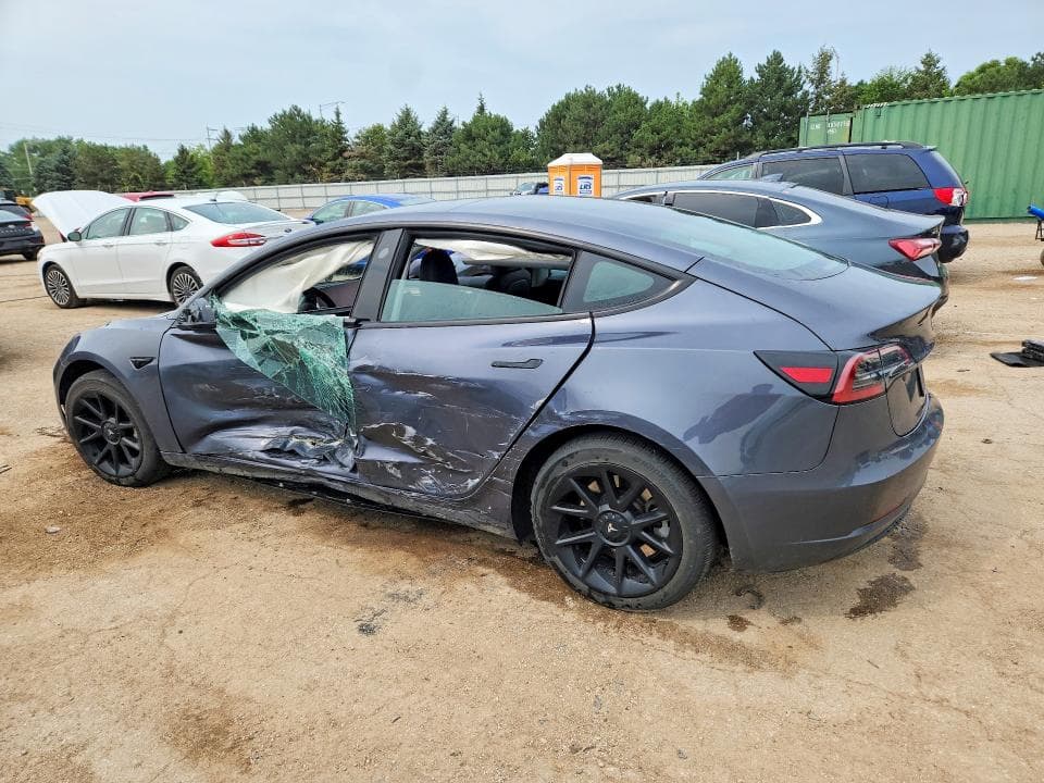 2023 TESLA MODEL 3 2