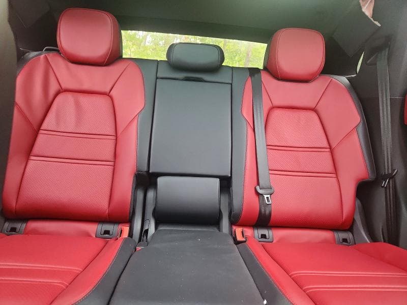 2024 PORSCHE CAYENNE S 10